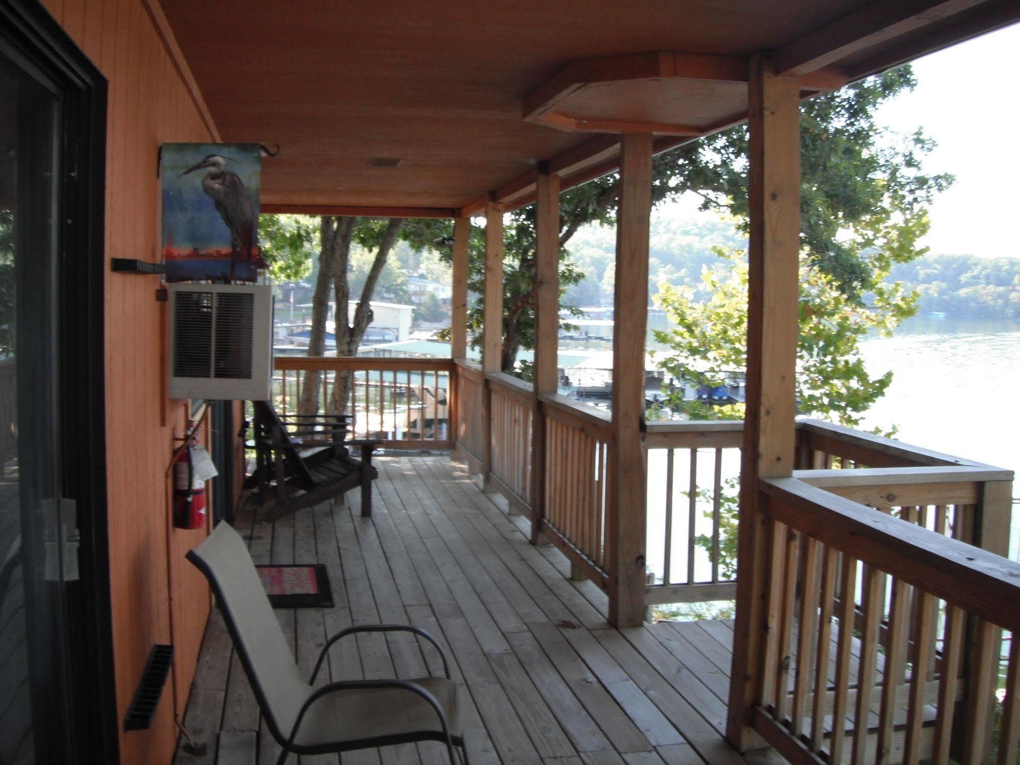Wilsons On The Lake Camdenton Exterior foto